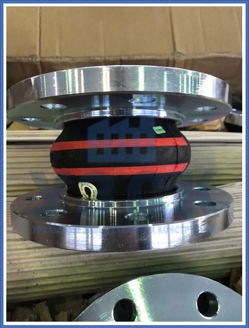 компенсатор резиновый фланцевый в Курске