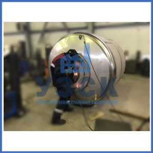 Купить ёмкости и баки из нержавеющей стали от завода УЗСК в Курске